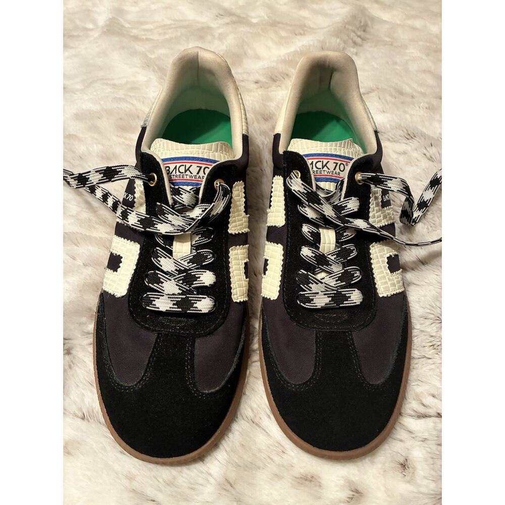Back 70 Boutique Sneakers Black and White Womens Size 9 New
